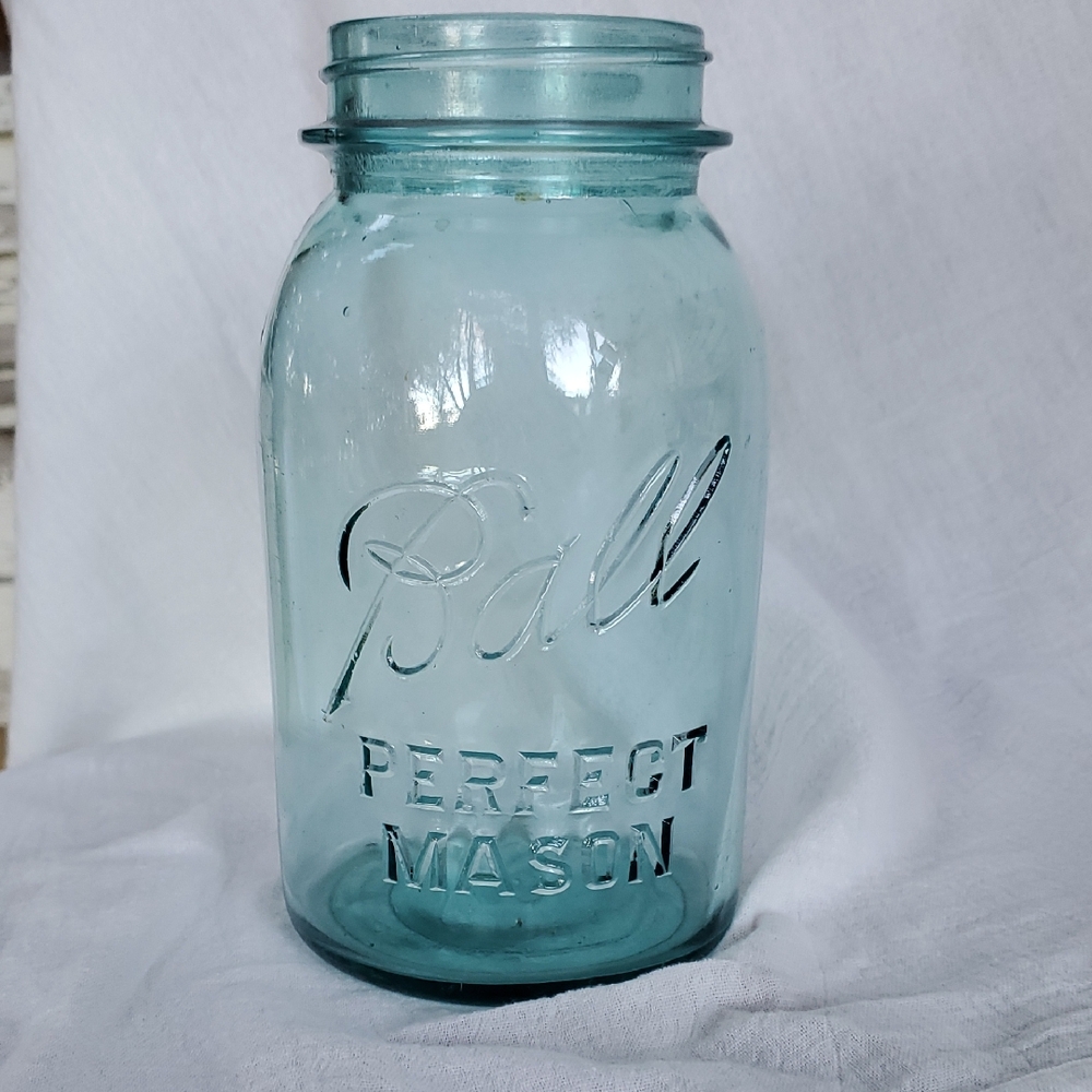 Ball Perfect Mason Jar- Early 1900s *no Lid*